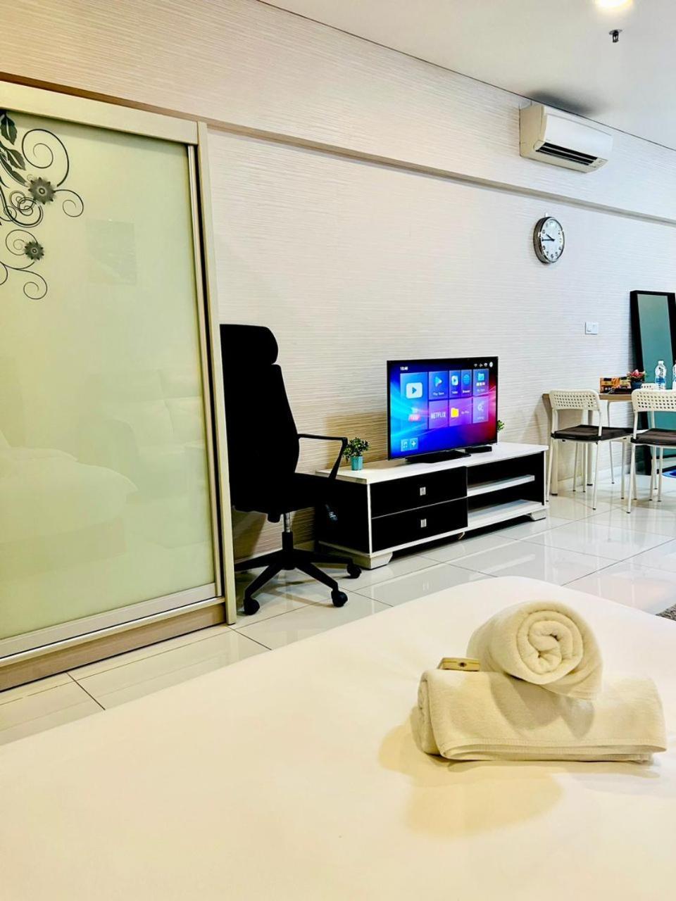 Luxury Mercu Summer Suites At Kualalumpur Kuala Lumpur Exterior photo